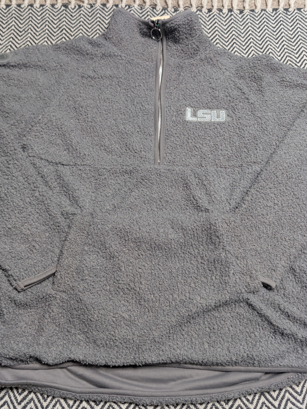 Colosseum Women's LSU Gray Sherpa Quarter-Zip Pullover Sz:M NWT